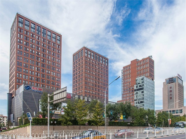 山东多嘴肉蟹煲加盟电话